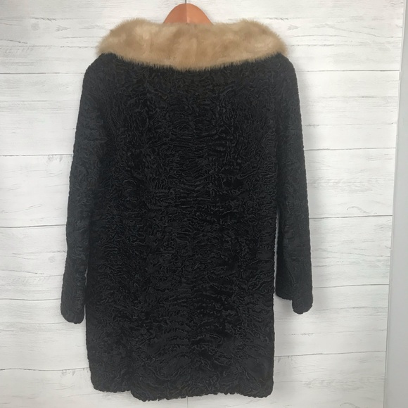 VINTAGE Persian Lambswool Coat with Mink Collar - Picture 7 of 8